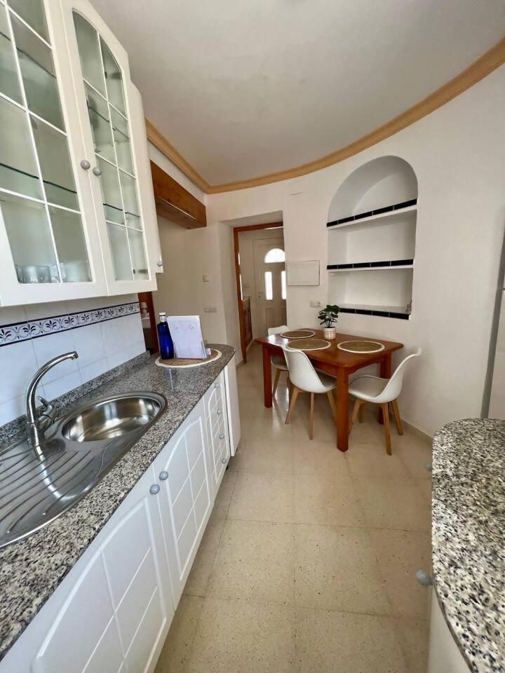 Relaxdiversion En Villa Piscina Bbq Y Cocina Ext Calpe Exteriör bild